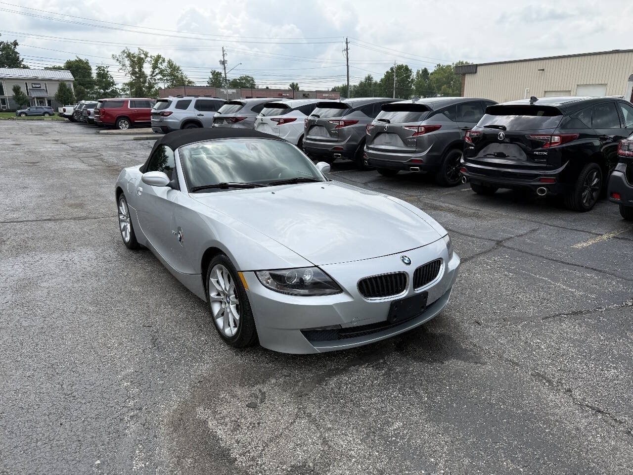 Used 2006 BMW Z4 3.0i RWD image 3
