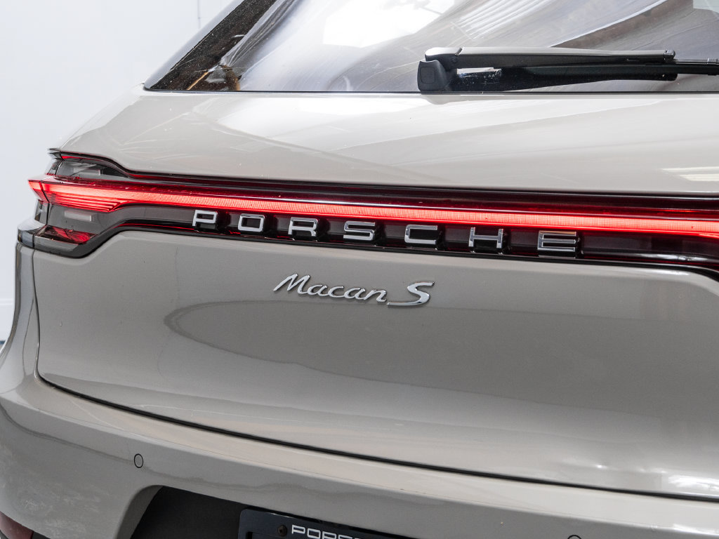 Used 2020 Porsche Macan S AWD/4WD image 13