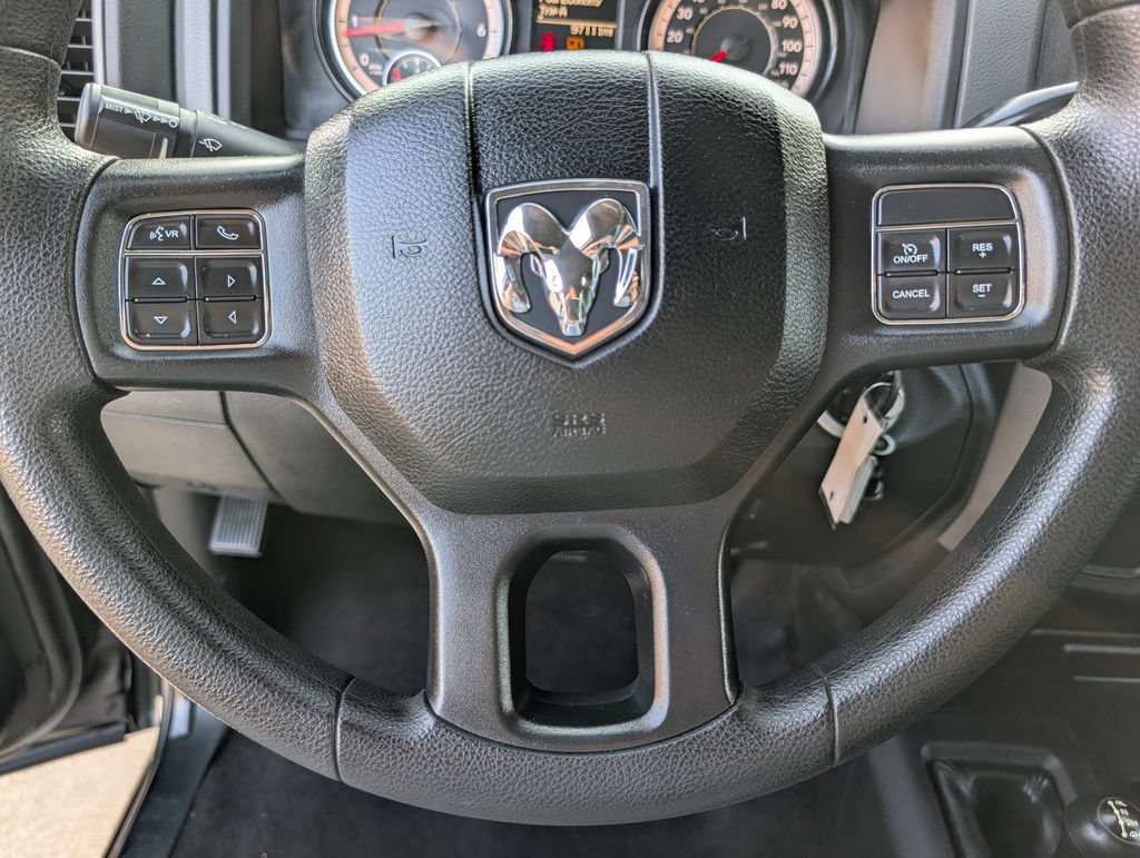 Used 2017 RAM 3500 Tradesman w/ Chrome Appearance Group AWD/4WD image 5