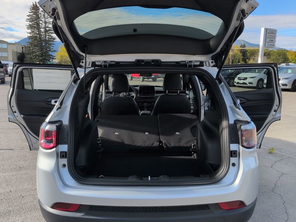 New 2026 Jeep Compass Latitude w/ Quick Order Package 29K image 22