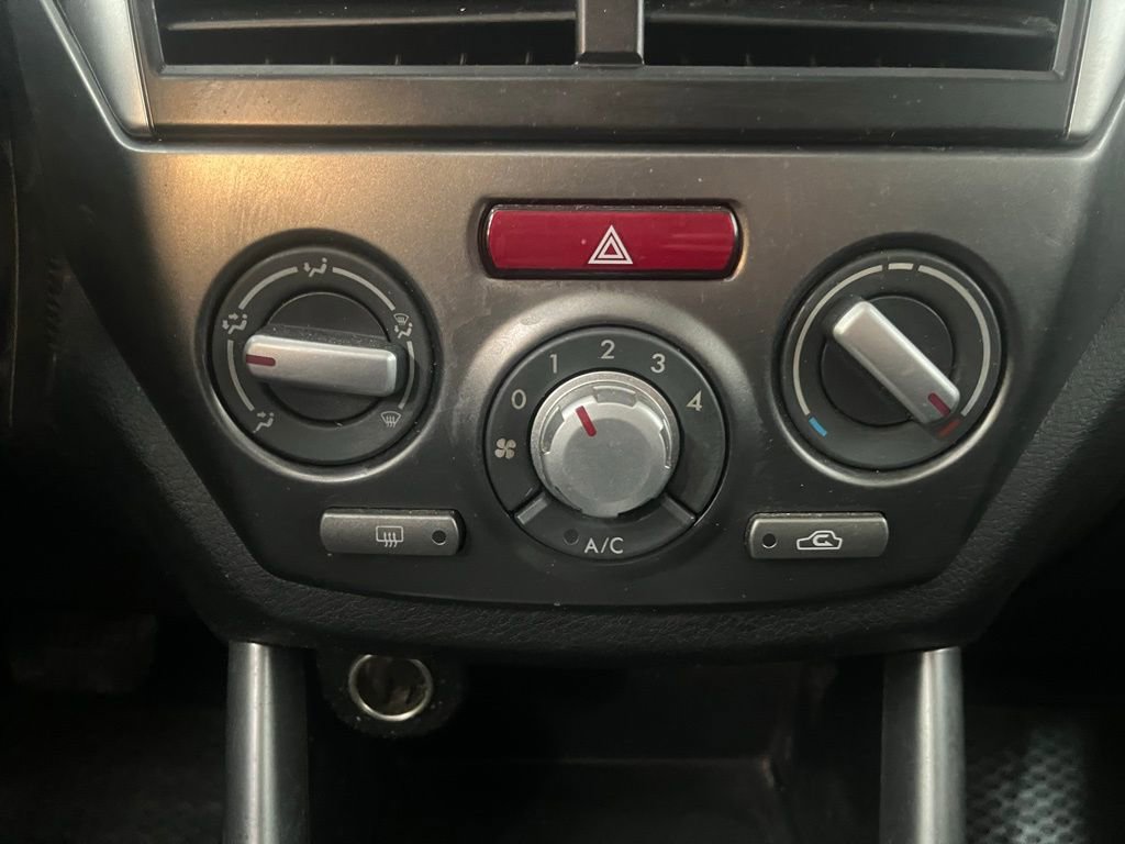 Used 2012 Subaru Forester 2.5X Premium w/ All-Weather Pkg image 16