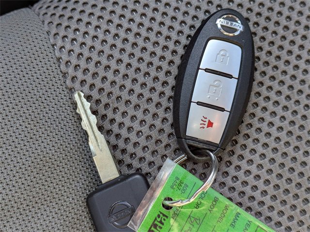 Used 2020 Nissan Frontier SV w/ Midnight Edition Floor Mats image 31