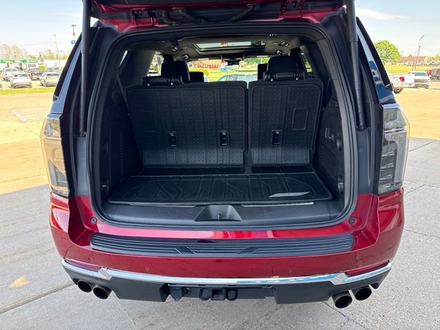 Used 2025 Chevrolet Tahoe Premier AWD/4WD image 37