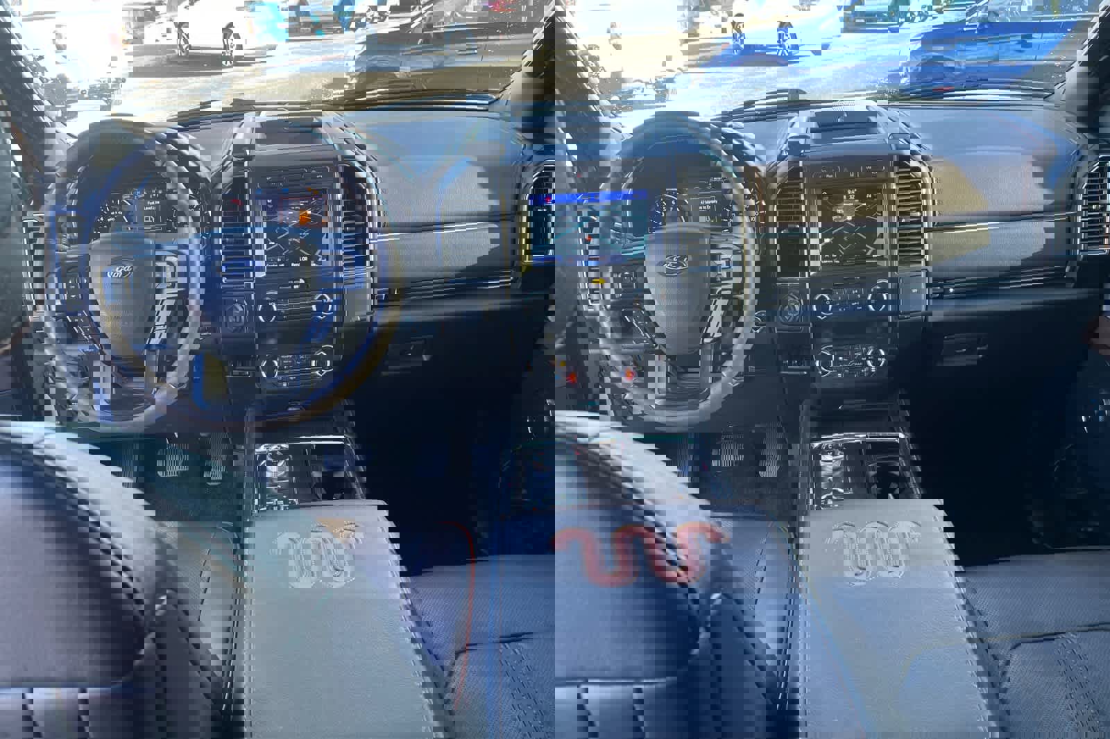 Used 2020 Ford Expedition King Ranch image 3