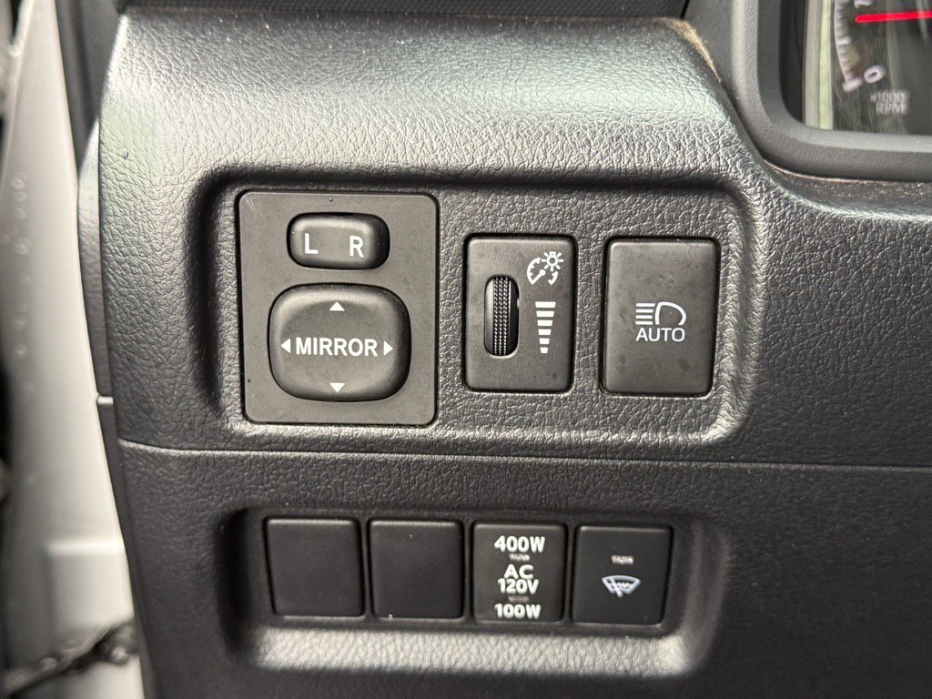 Used 2024 Toyota 4Runner SR5 image 27