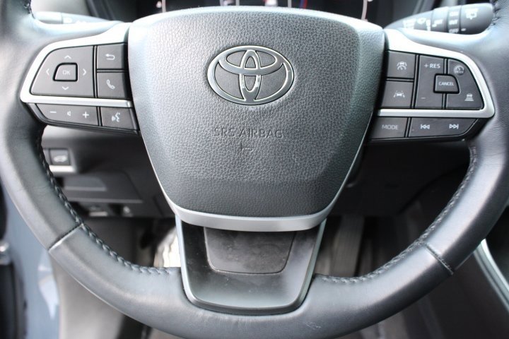 Certified 2024 Toyota Grand Highlander XLE image 12