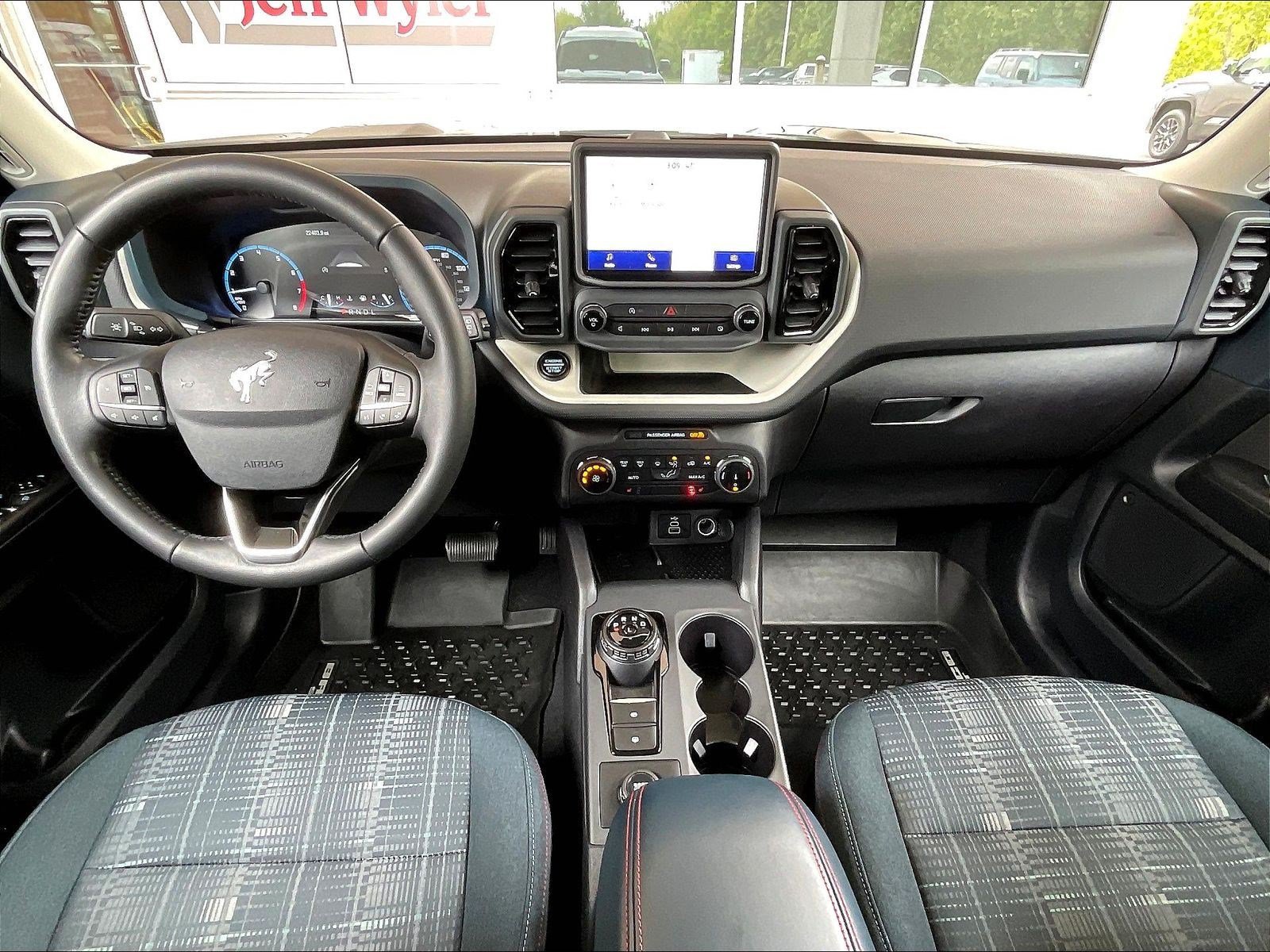 Used 2023 Ford Bronco Sport Heritage w/ Heritage Convenience Package AWD/4WD image 7