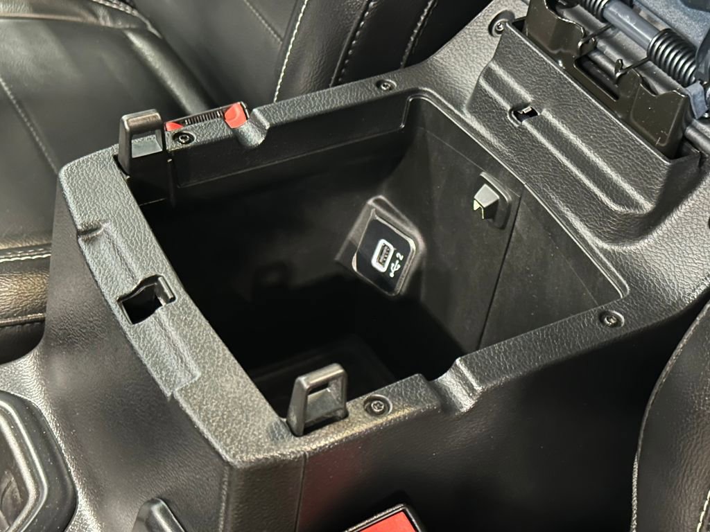 Used 2019 Jeep Wrangler Unlimited Sahara w/ Cold Weather Group AWD/4WD image 23