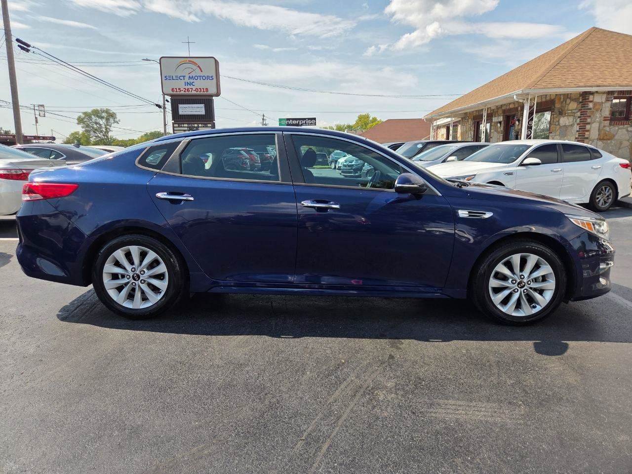 Used 2017 Kia Optima LX FWD image 6