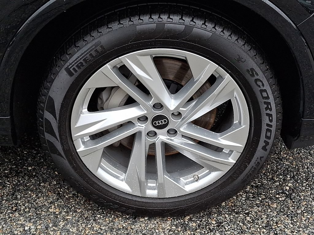 Used 2025 Audi Q7 2.0T Premium AWD/4WD image 8