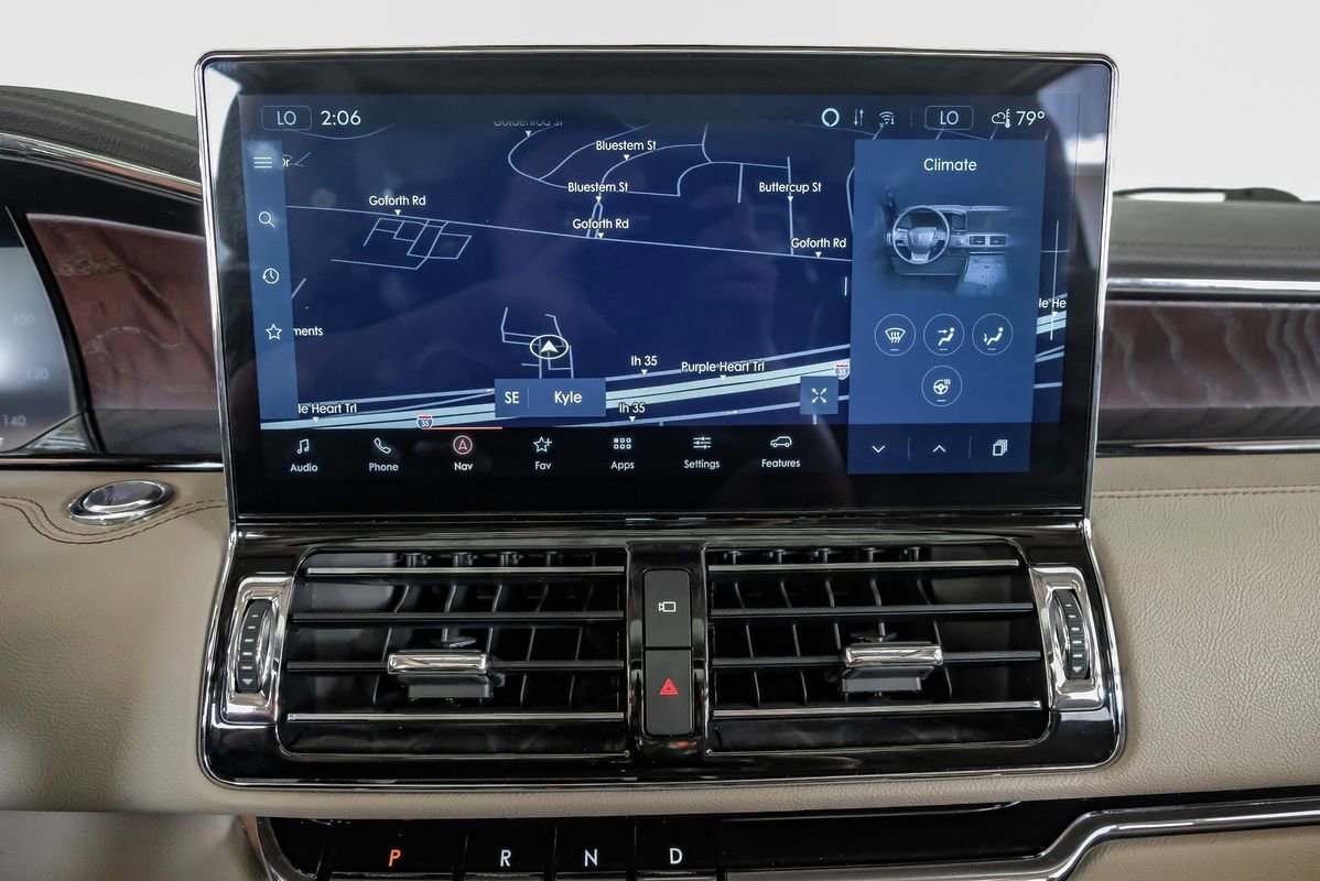 Used 2022 Lincoln Navigator L Reserve AWD/4WD image 27