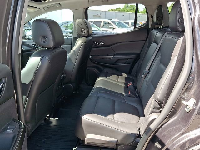 Used 2017 GMC Acadia SLT AWD/4WD image 8
