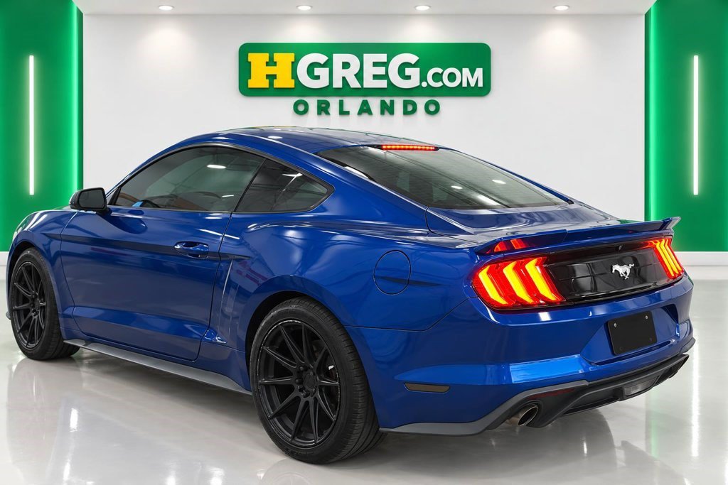 Used 2018 Ford Mustang Coupe RWD image 11