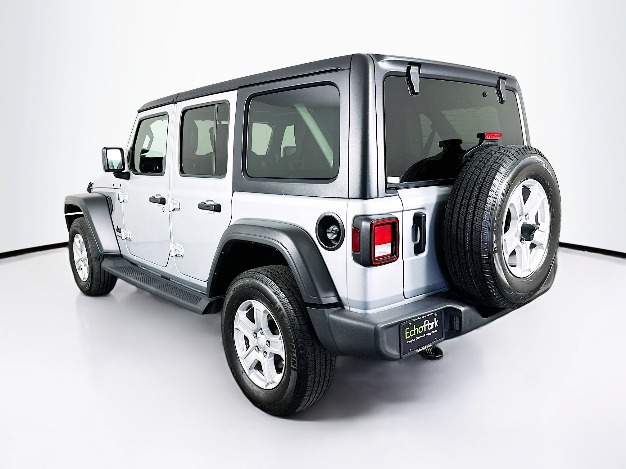 Used 2022 Jeep Wrangler Unlimited Sport AWD/4WD image 5