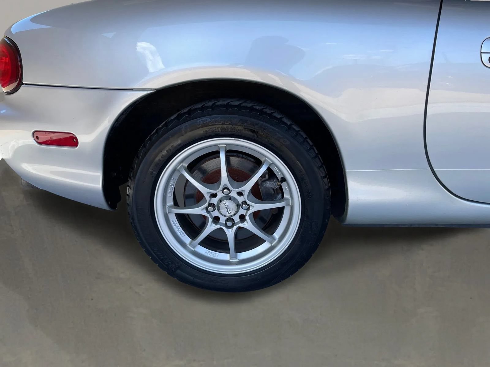 Used 2001 MAZDA MX-5 Miata LS RWD image 11