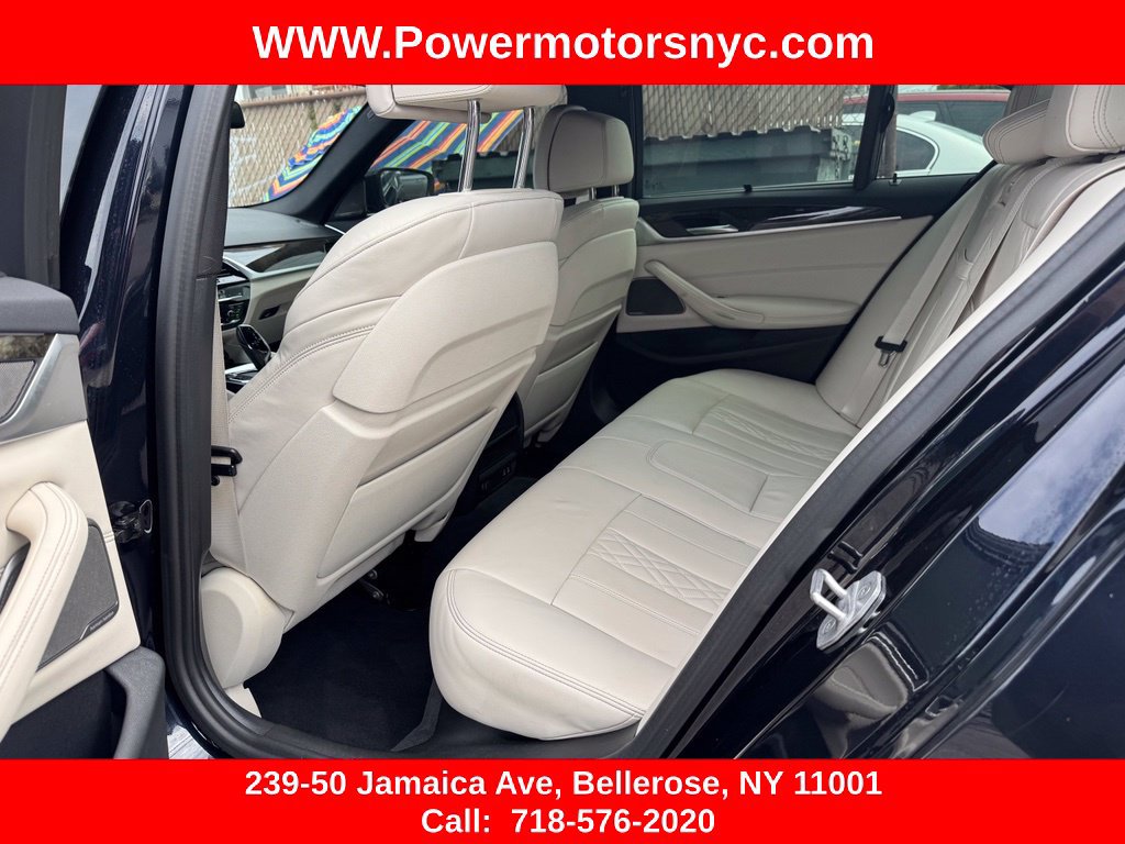 Used 2021 BMW 530i w/ Executive Package RWD image 24