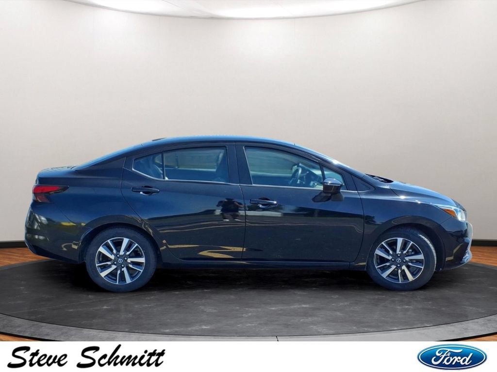 Used 2021 Nissan Versa SV FWD image 26