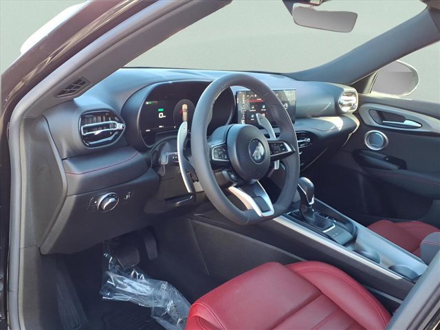 New 2024 Dodge Hornet R/T Plus w/ R/T Blacktop Package image 8