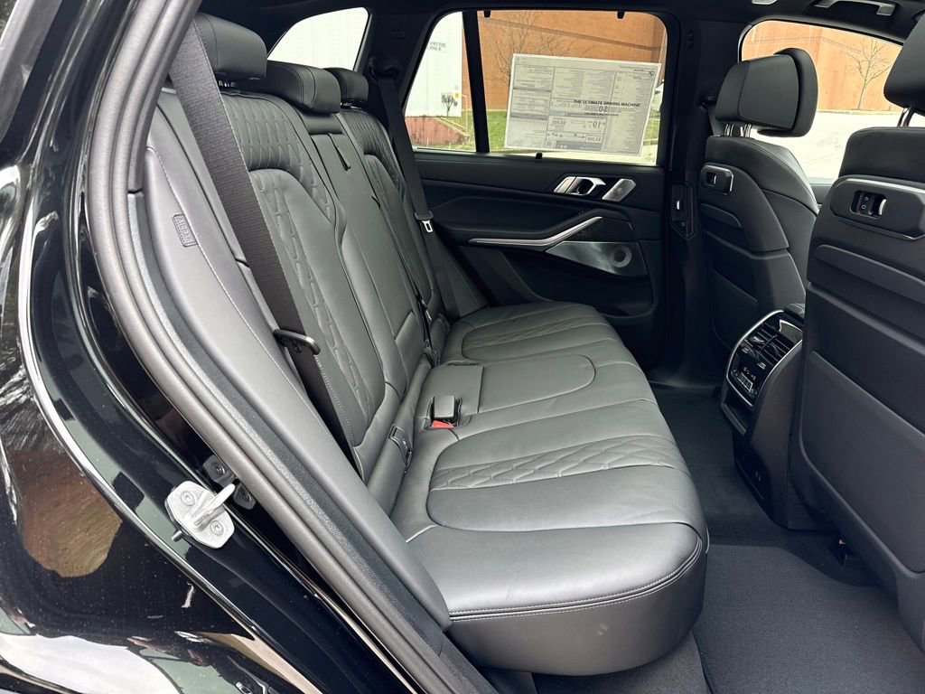 New 2026 BMW X5 M60i image 25