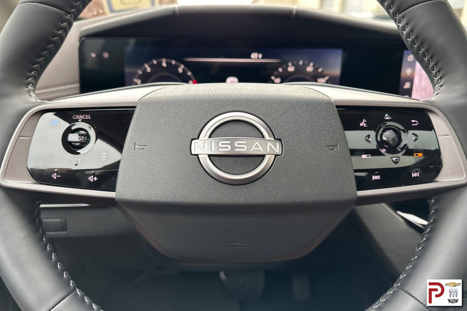 Used 2025 Nissan Murano Platinum image 28