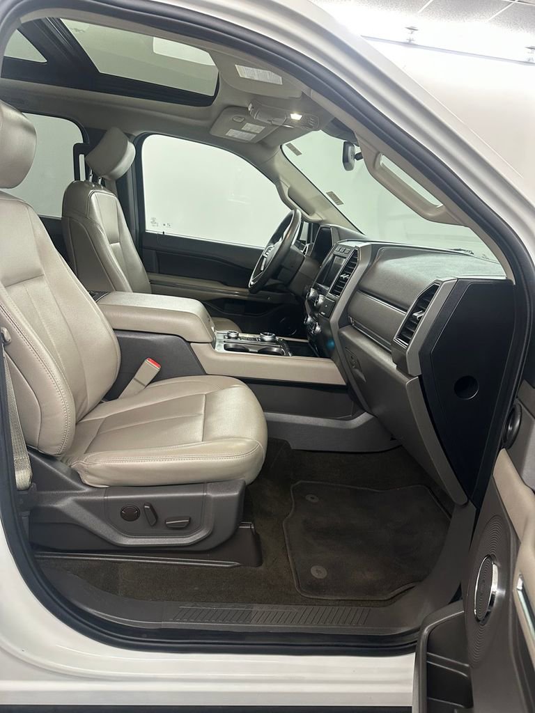 Used 2020 Ford Expedition XLT w/ Equipment Group 202A image 45