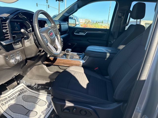Used 2026 GMC Sierra 1500 Elevation w/ Preferred Package AWD/4WD image 9
