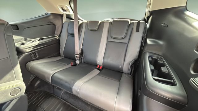 Used 2024 Subaru Ascent Onyx Edition image 34