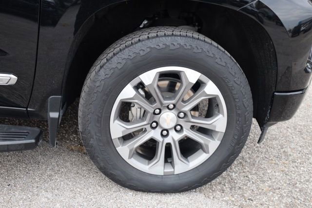Used 2023 Chevrolet Silverado 1500 High Country w/ Max Trailering Package image 13