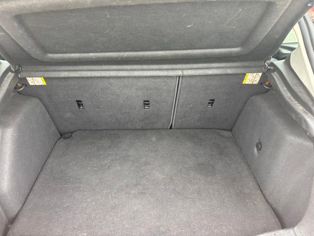 Used 2012 Ford Focus SE FWD image 12