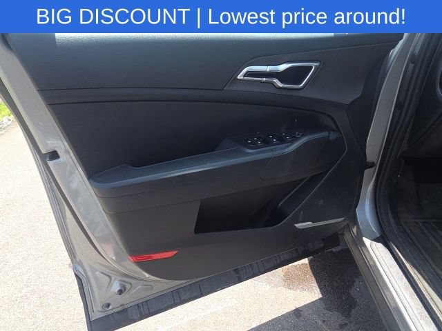 Used 2023 Kia Sportage LX AWD/4WD image 23