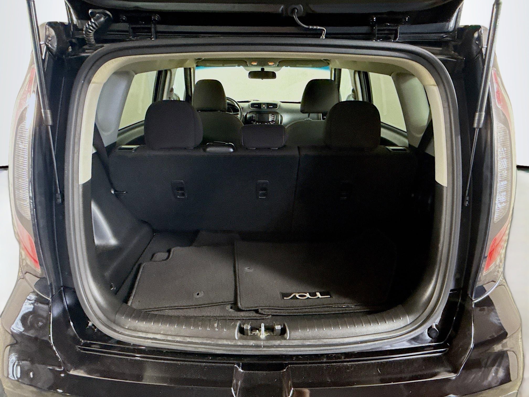 Used 2019 Kia Soul image 34