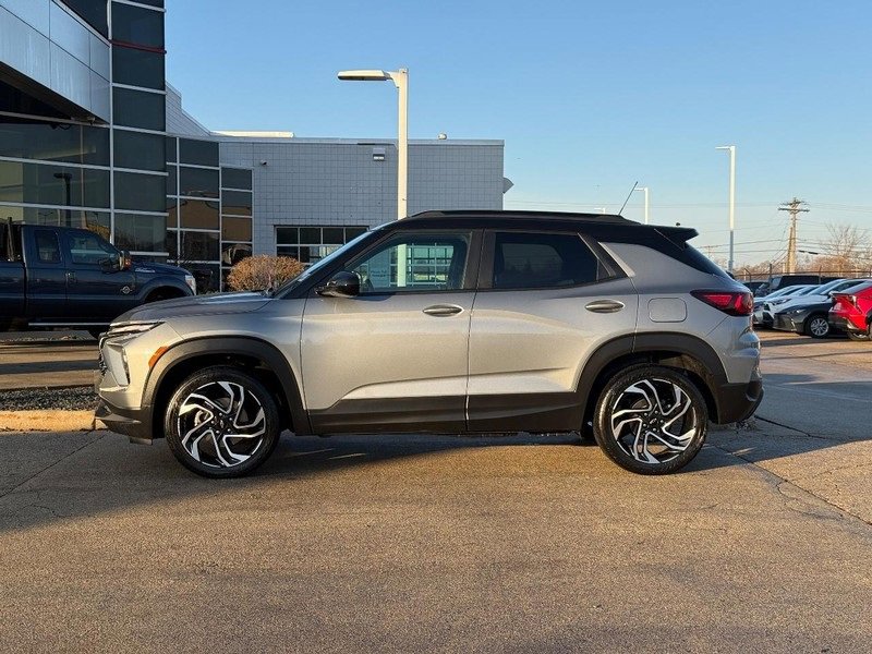 Used 2024 Chevrolet TrailBlazer RS w/ Convenience Package image 6