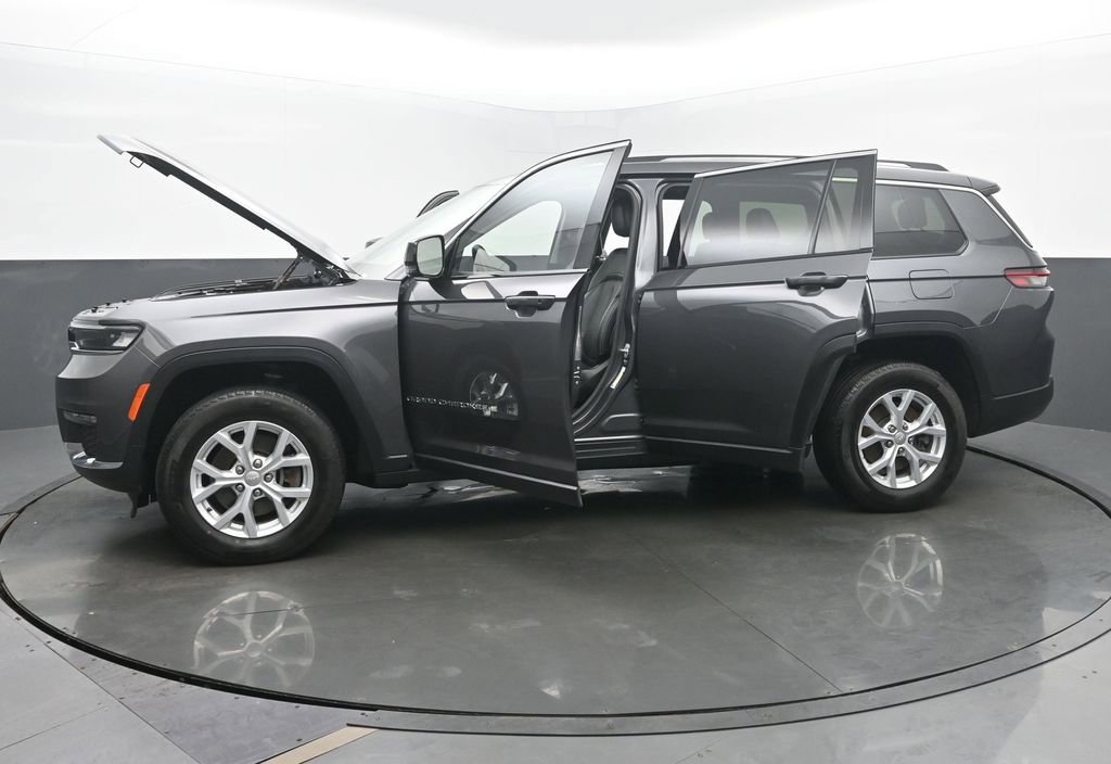 Used 2023 Jeep Grand Cherokee L Limited AWD/4WD image 57