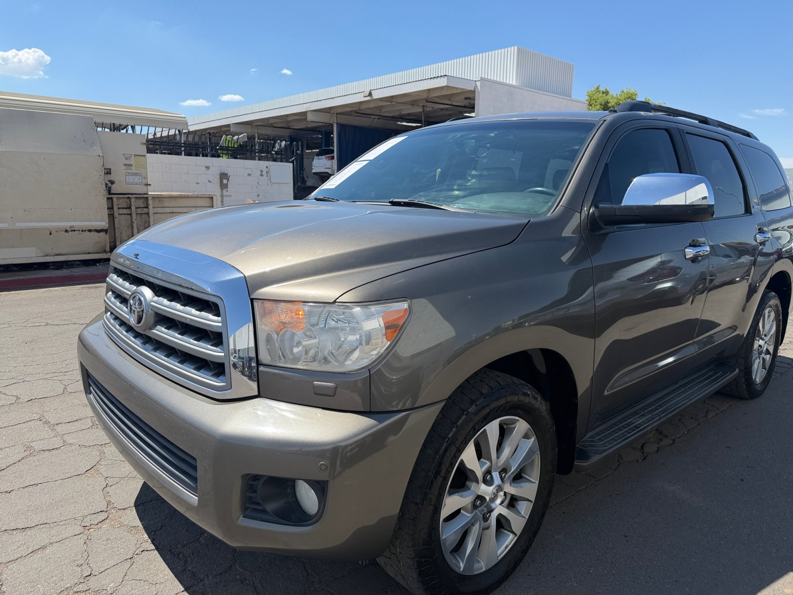 Used 2008 Toyota Sequoia Limited w/ Cold Area Pkg AWD/4WD image 10