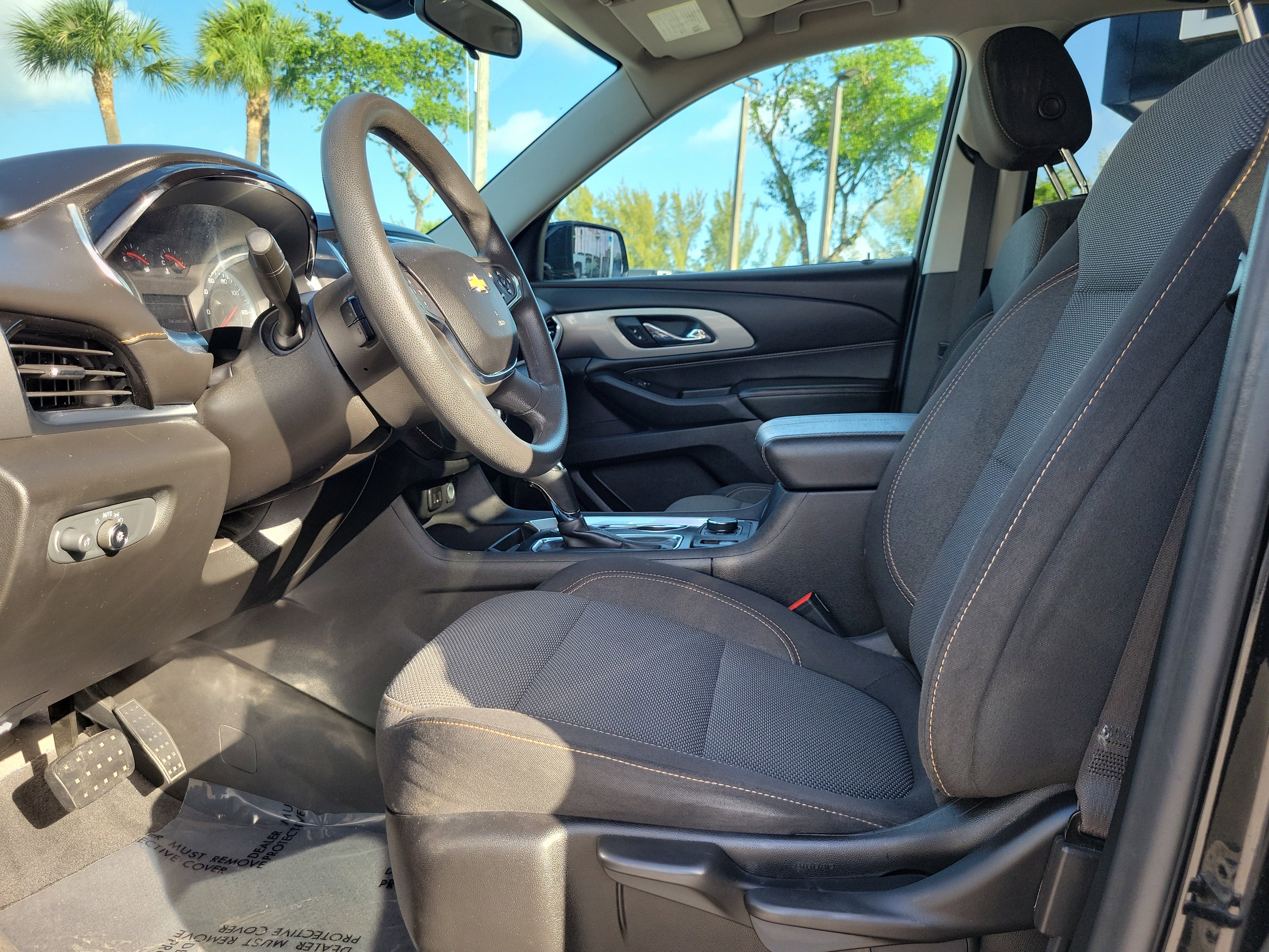 Used 2019 Chevrolet Traverse LS FWD image 11
