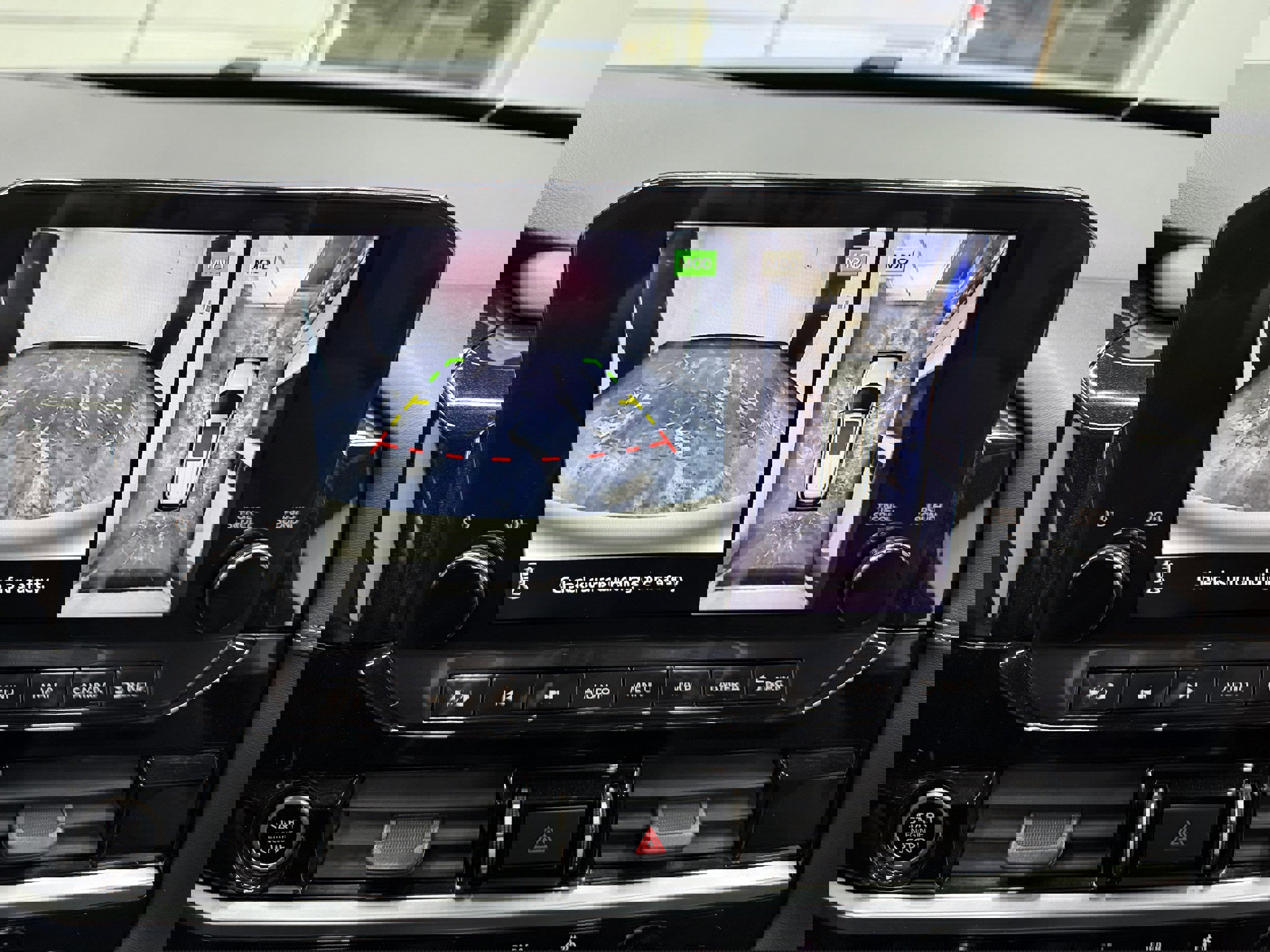 Used 2022 Nissan Pathfinder Platinum image 21