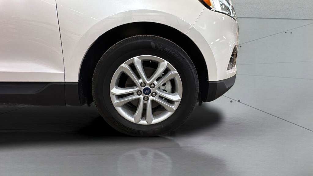 Used 2019 Ford Edge SEL w/ Equipment Group 201A image 14