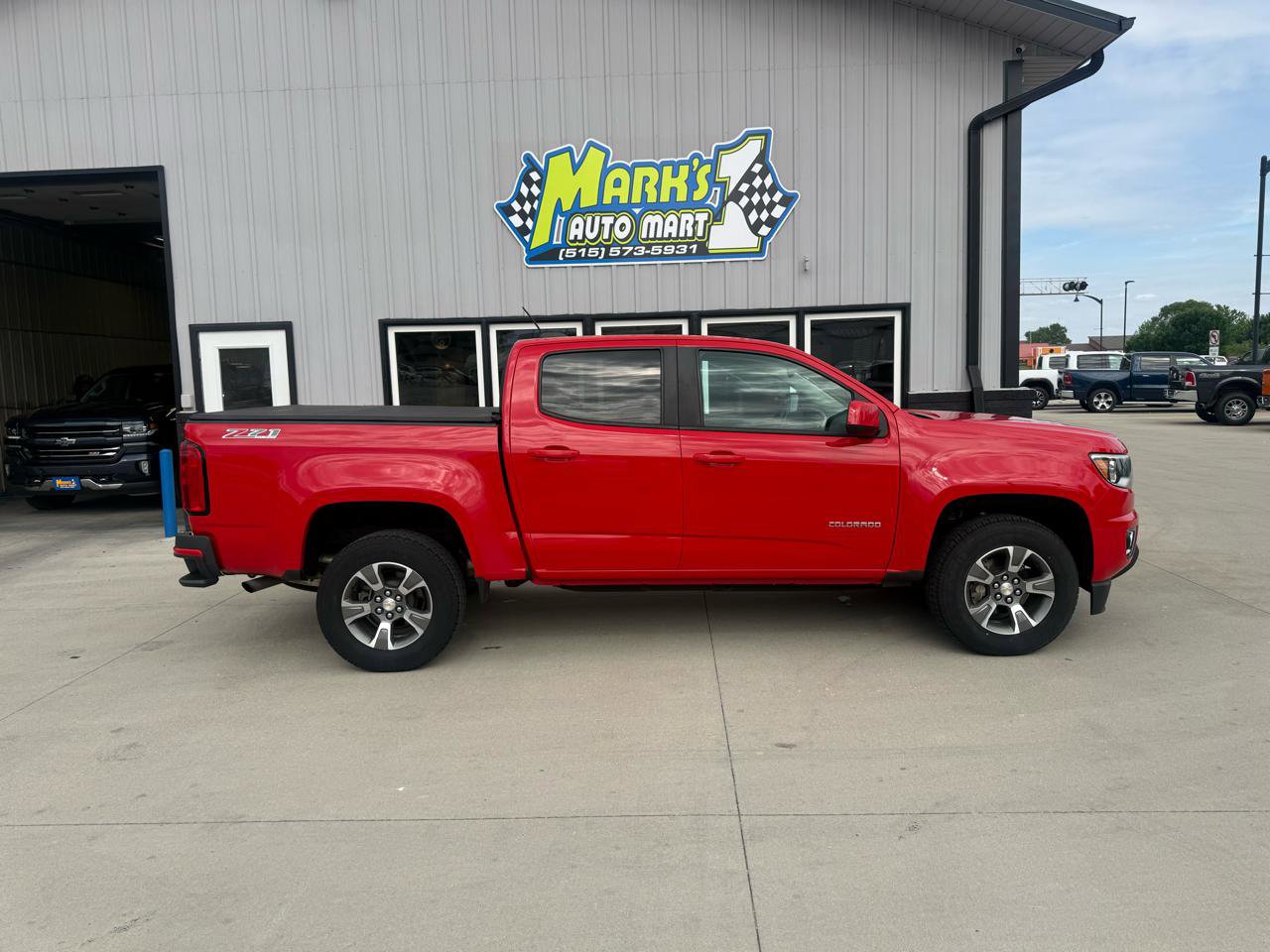 Used 2020 Chevrolet Colorado Z71 AWD/4WD image 6