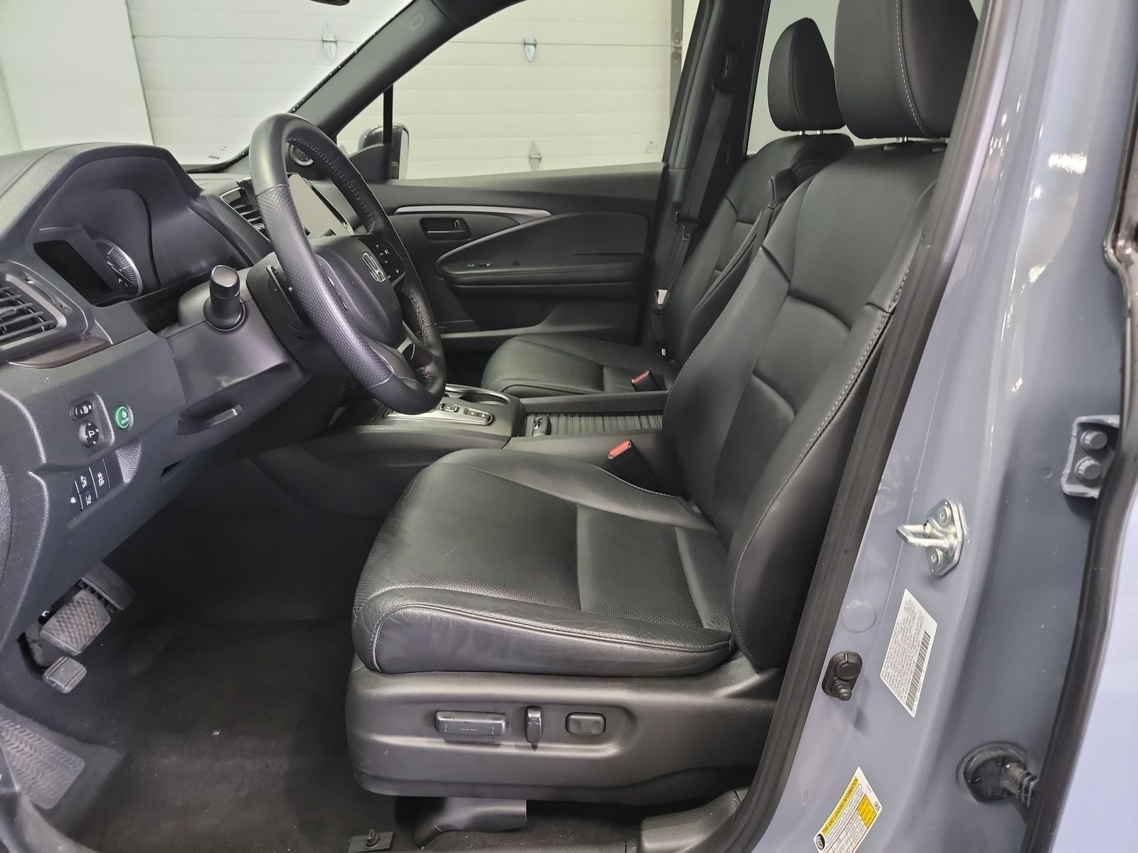 Certified 2023 Honda Passport EX-L image 12
