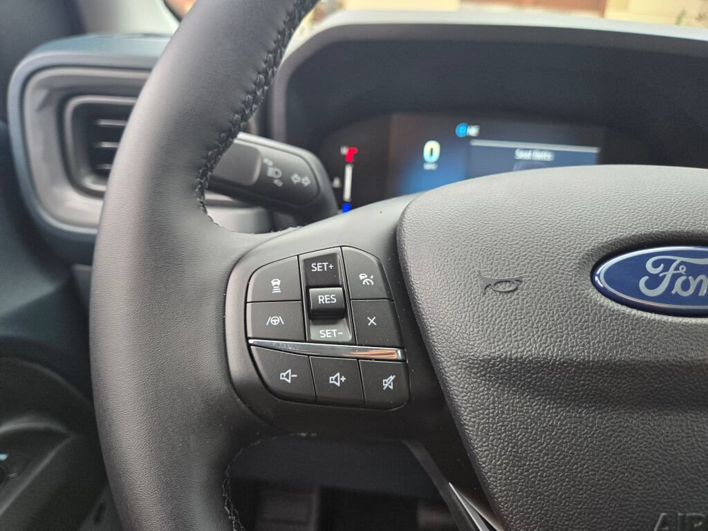 New 2026 Ford Maverick Lariat w/ Black Appearance Package AWD/4WD image 18