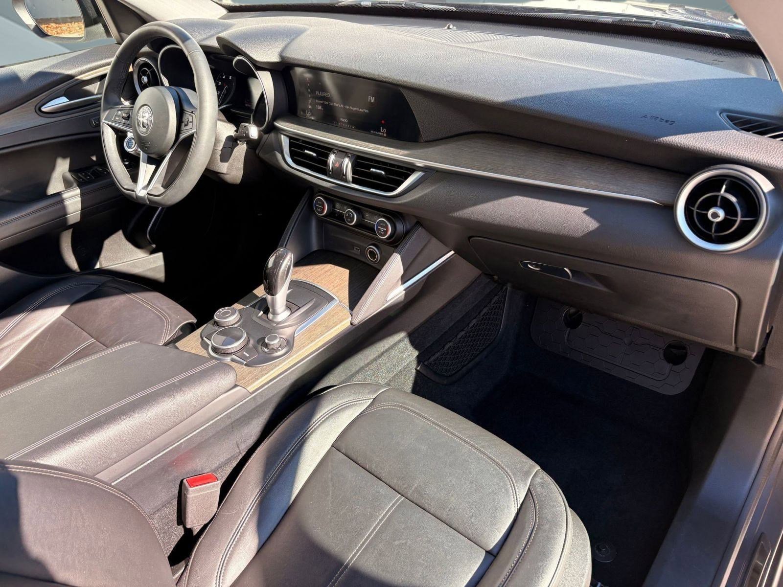 Used 2019 Alfa Romeo Stelvio Ti image 27