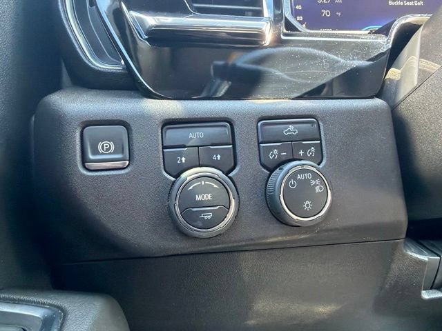 Used 2024 Chevrolet Silverado 1500 LT AWD/4WD image 36