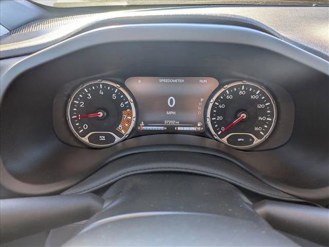 Used 2022 Jeep Renegade Latitude w/ Convenience Group image 12