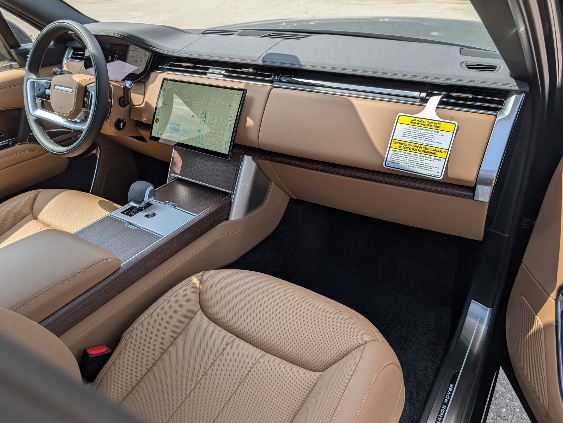 New 2026 Land Rover Range Rover Long Wheelbase SE AWD/4WD image 30