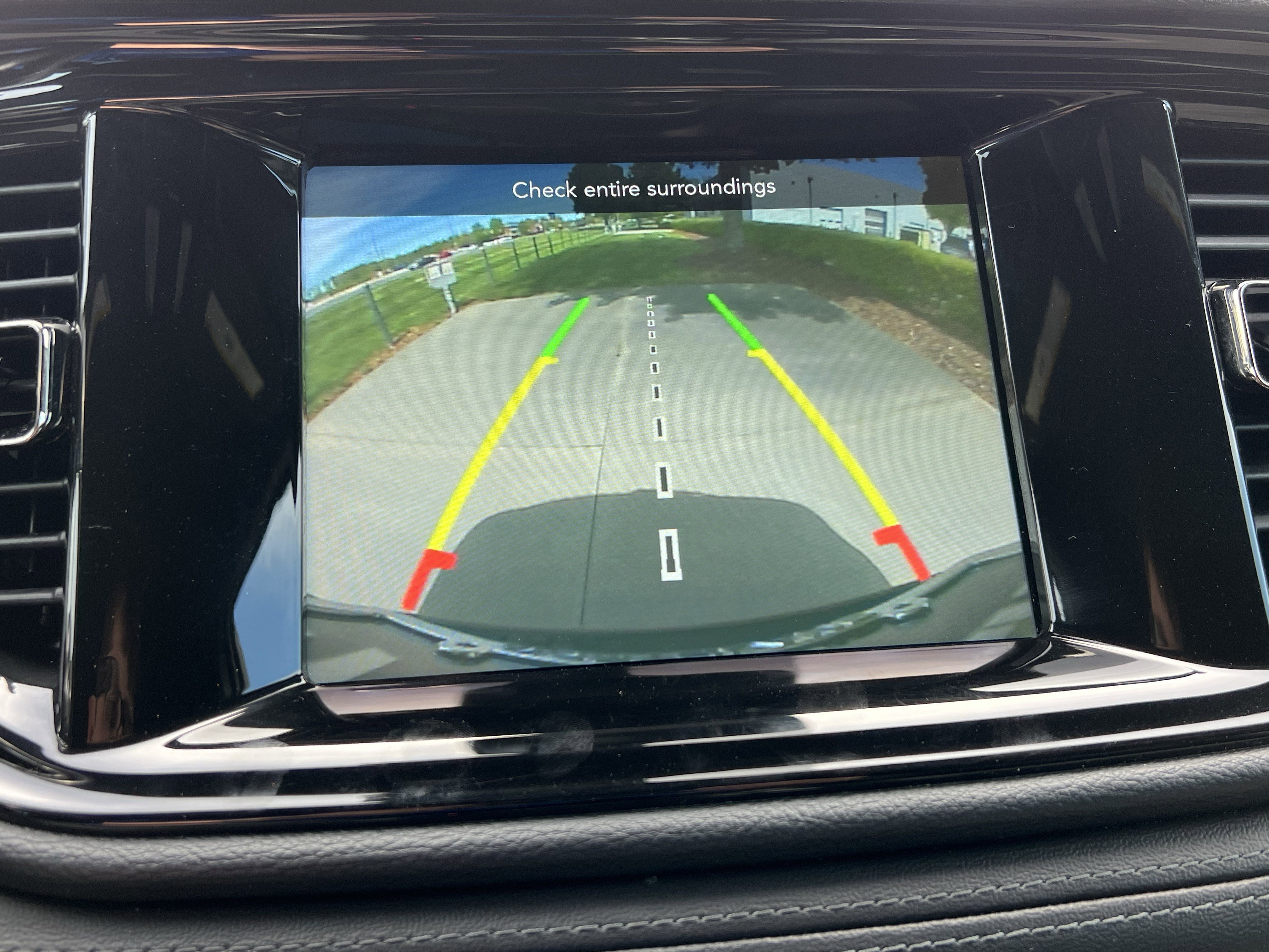 Used 2022 Dodge Durango GT image 25