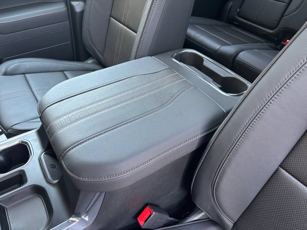 New 2026 Chevrolet Silverado 1500 High Country AWD/4WD image 11