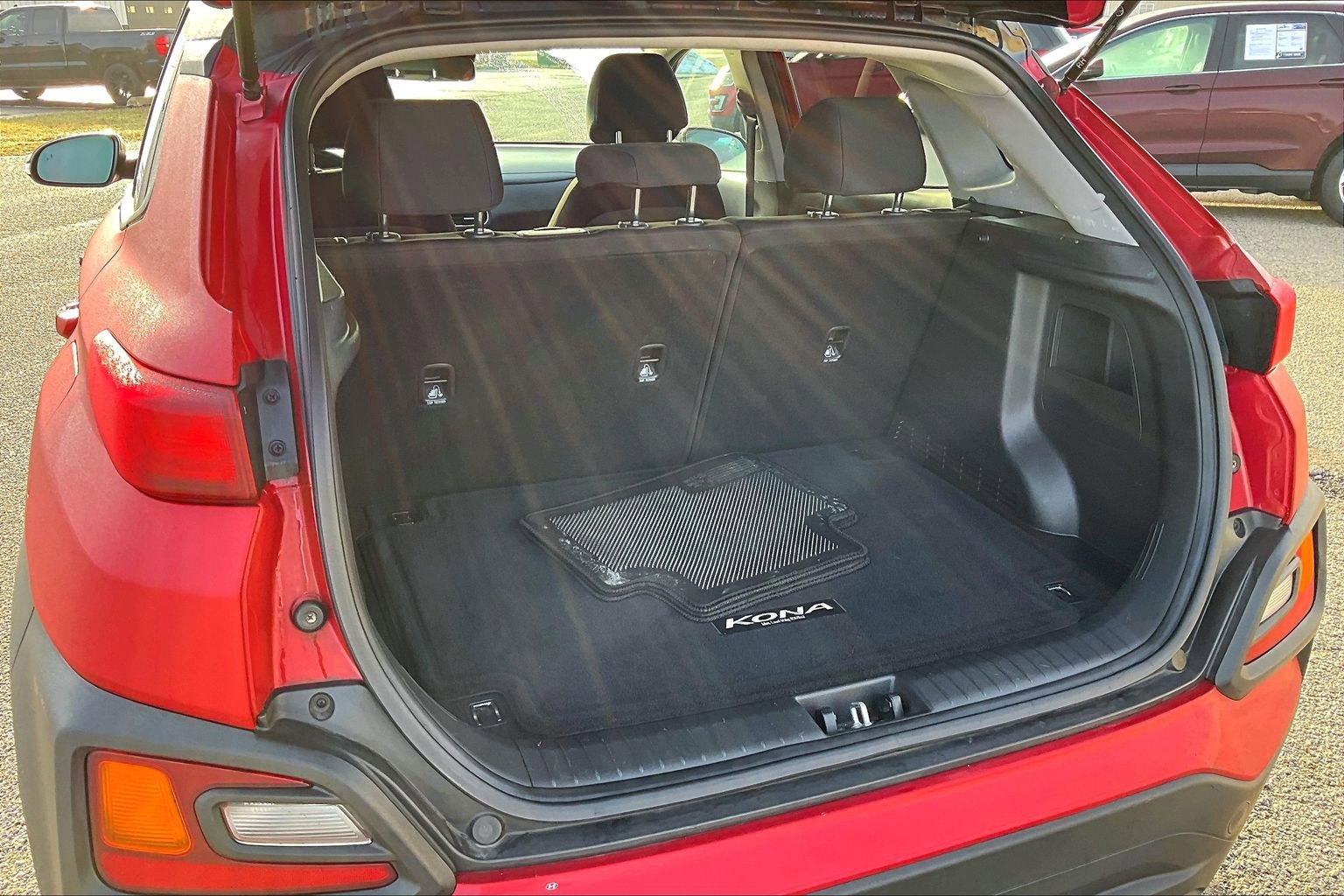 Used 2019 Hyundai Kona SEL image 18