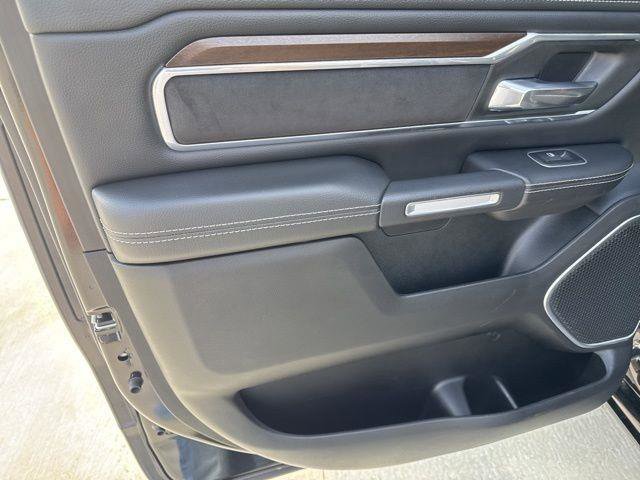 Used 2021 RAM 1500 Laramie image 28