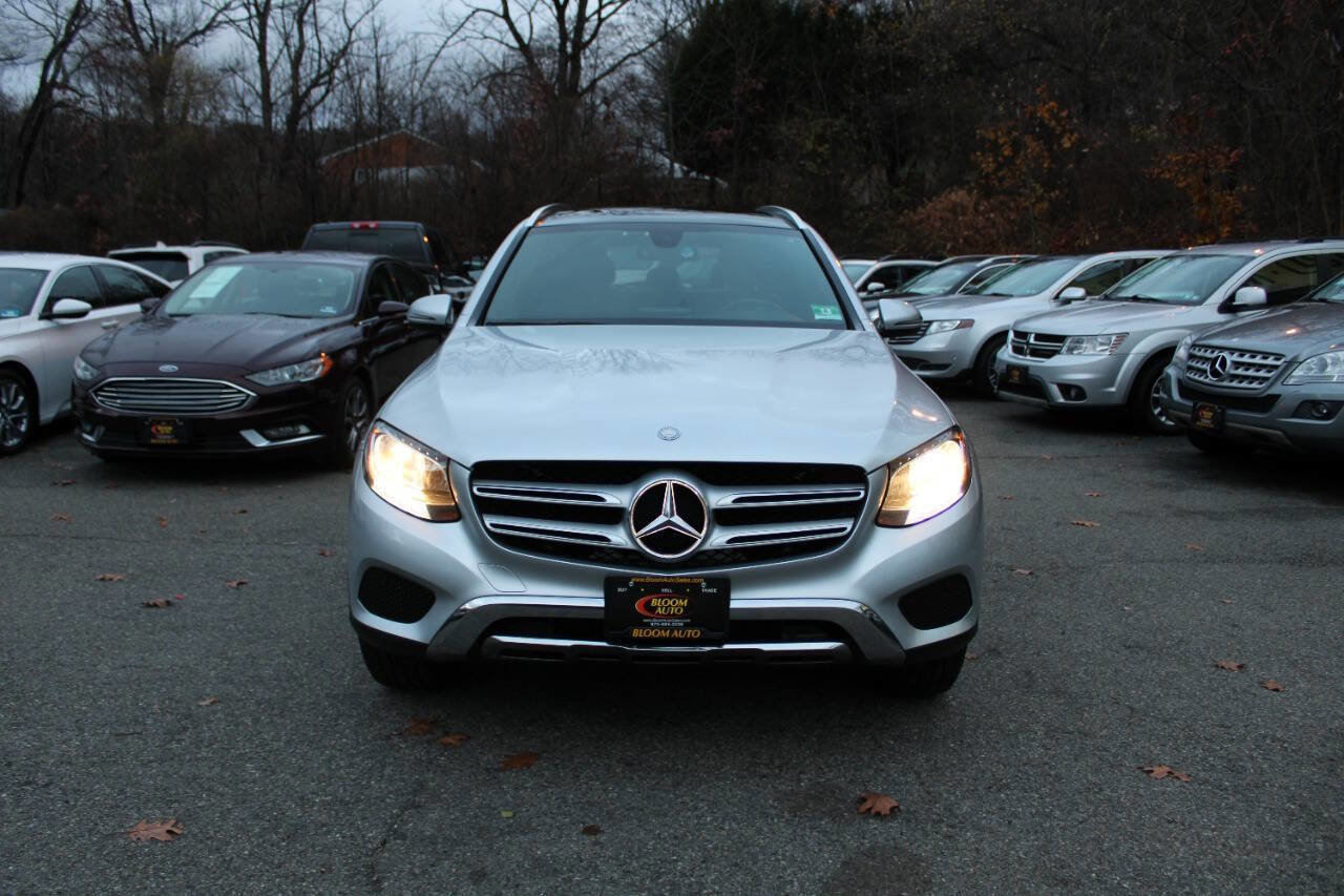 Used 2017 Mercedes-Benz GLC 300 4MATIC image 3
