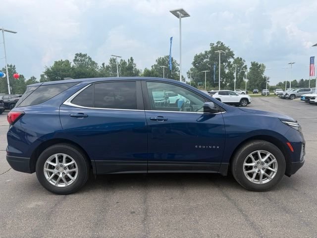Used 2022 Chevrolet Equinox LT FWD image 4